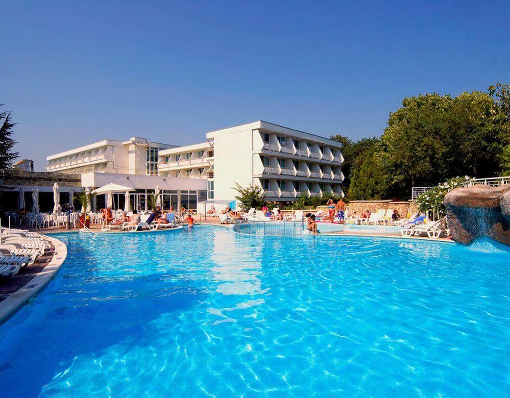 Althea Hotel Albena Exterior foto